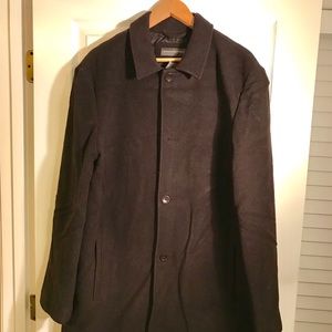 Men’s Banana Republic wool coat.